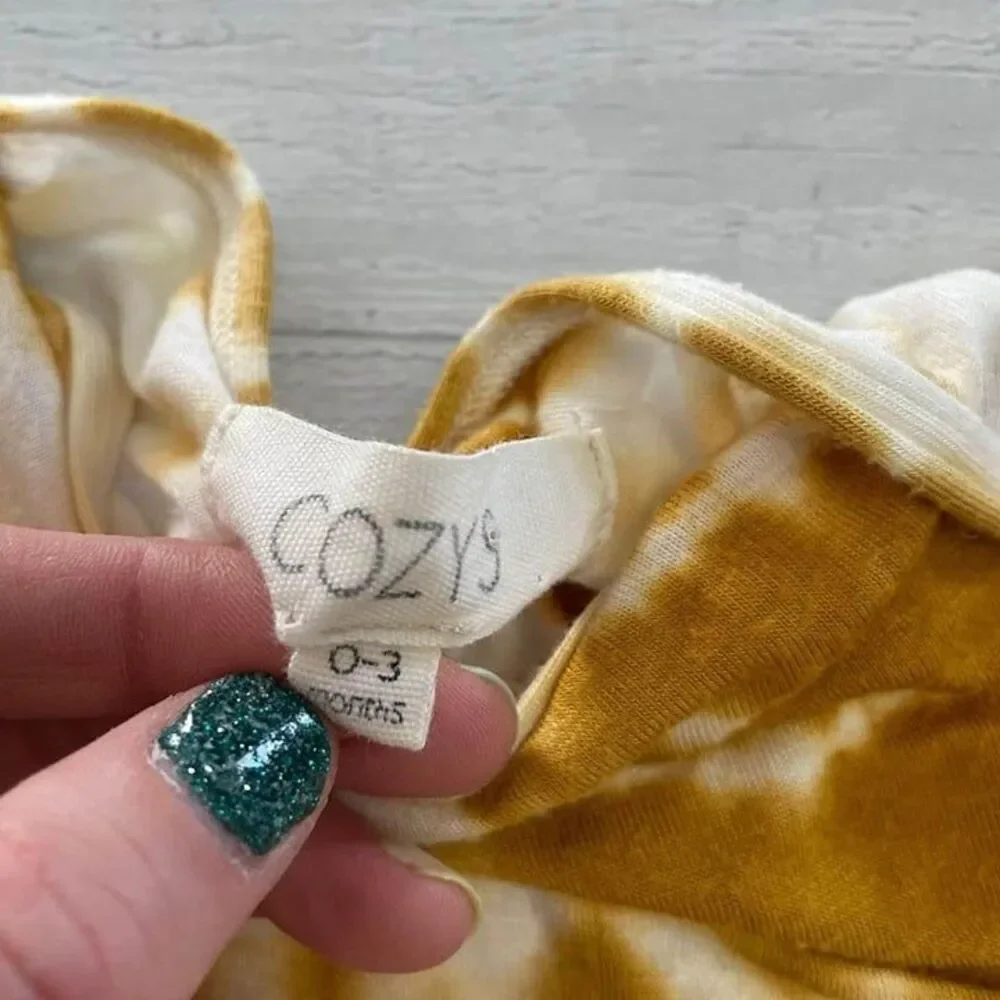 cozy's baby knotted gown and hat 0-3‎ months